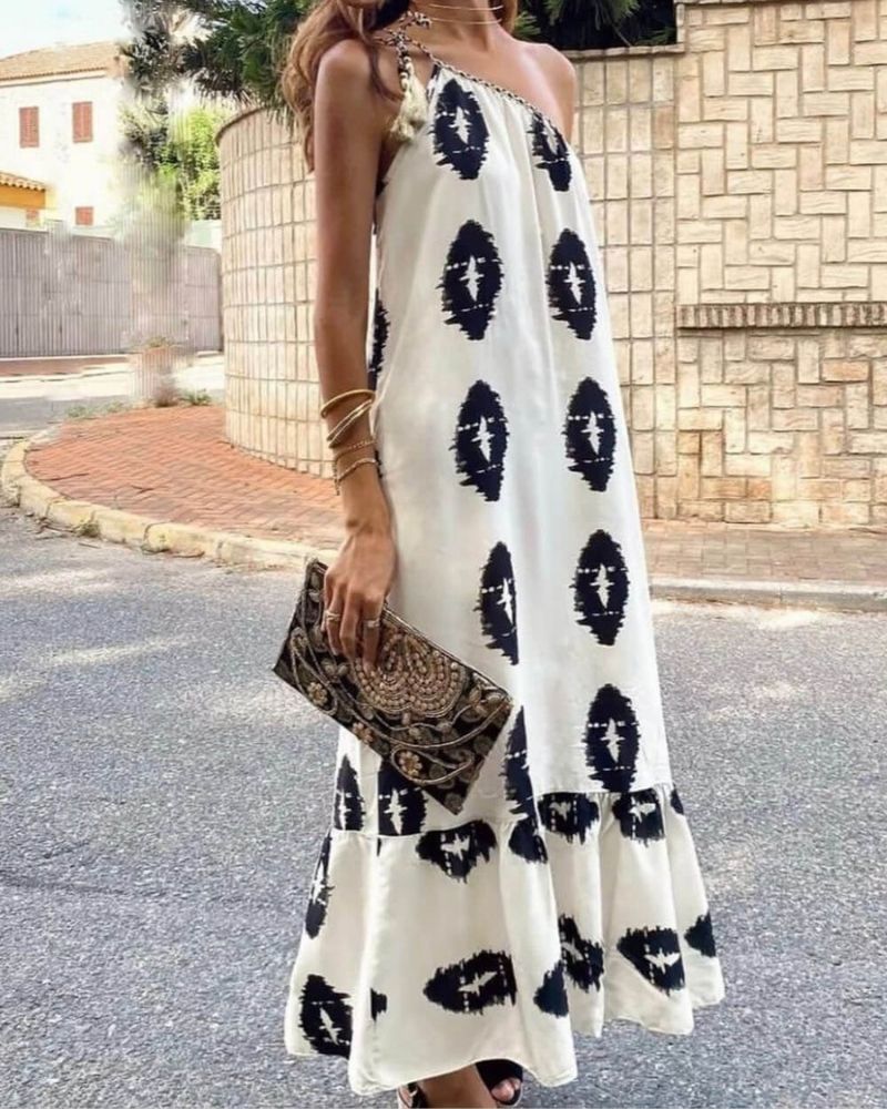 Abito Lungo Monospalla a Fantasia – Stile Etno-Chic